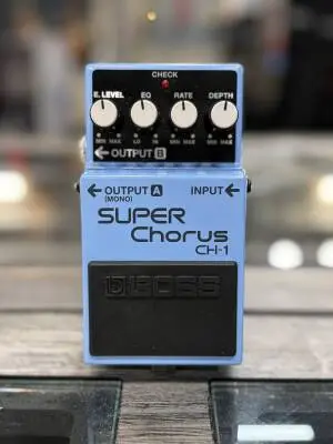 BOSS - Super Chorus Pedal