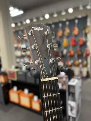 Taylor Guitars - 214ce-K SB Plus Grand Auditorium Koa/Spruce Acoustic/Electric Guitar with Case - Shaded Edge Burst 2