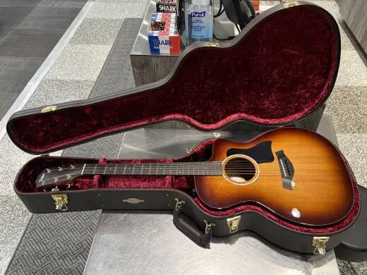 Taylor Guitars - 214ce-K SB Plus Grand Auditorium Koa/Spruce Acoustic/Electric Guitar with Case - Shaded Edge Burst 2