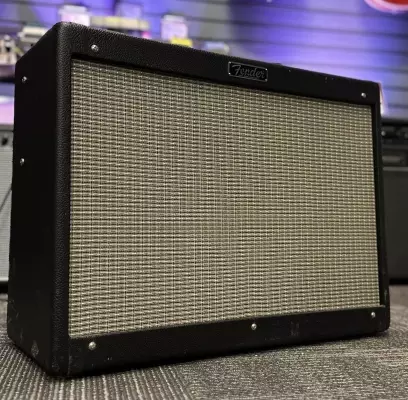 Fender - Hot Rod Deluxe IV 40W 1x12 Tube Combo Amplifier - Black 4