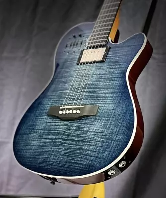 Godin - A6 ULTRA Denim Blue Flame 4