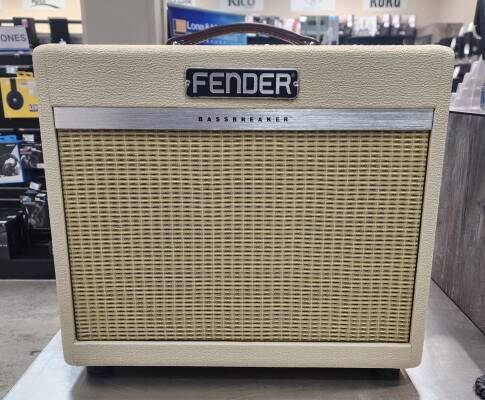 Fender - Limited Edition Bassbreaker 15 15 W Tube Combo
