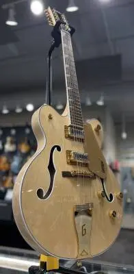 Gretsch Guitars - G5476G-12 Electromatic Classic Hollow Body Double-Cut 12-String with Gold Hardware FSR, Laurel Fingerboard - Amber Stain