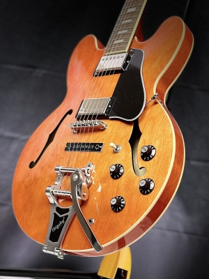 Epiphone - Limited Edition Inspired by Gibson ES-335 Electric Guitar with Bigsby - Watermelon 5