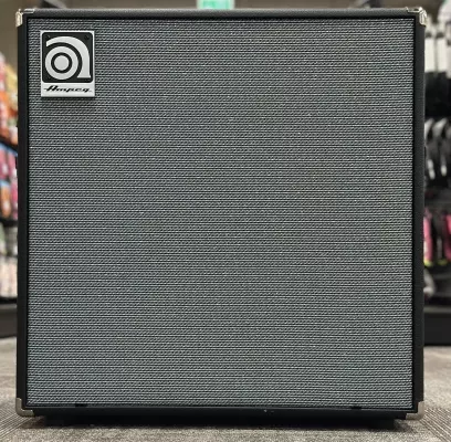 Ampeg - SVT-212AV 2x12 Ported 600W Bass Cabinet