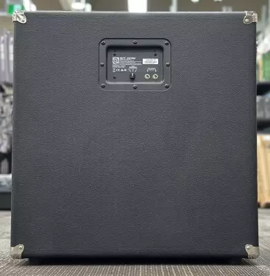 Ampeg - SVT-212AV 2x12 Ported 600W Bass Cabinet 2