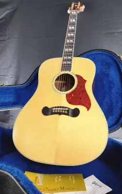 Gibson - Songwriter Deluxe Studio Acoustic Guitar - Natural Finish 5