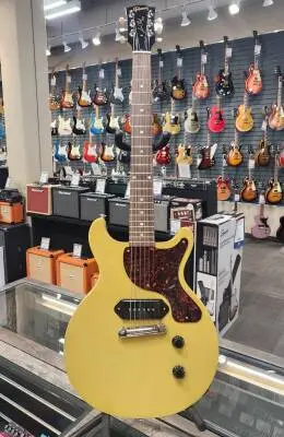 Gibson - Les Paul Junior Double Cut Electric Guitar with Hardshell Case - TV Yellow