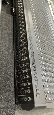 Mackie SR32.4-VLZ Pro Powered Mixer 6