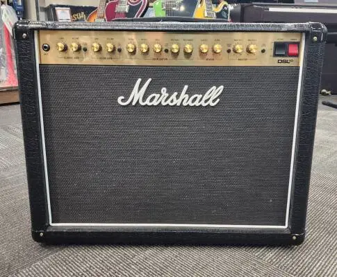 Marshall - DSL40CR 40W Combo