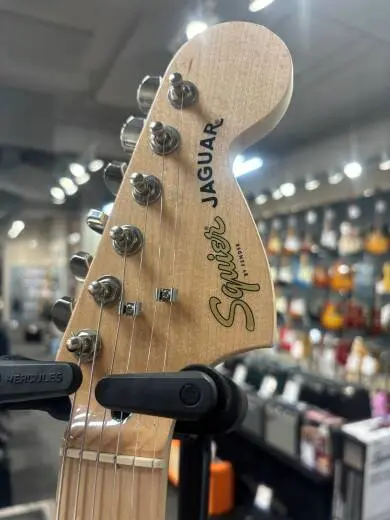 Squier - 037-8402-594 2