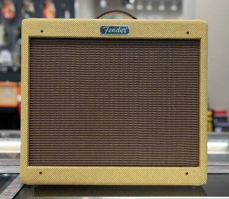 Fender - FSR Blues Junior III Guitar Amp - Tweed