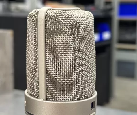 Neumann - U 87 Ai Large-diaphragm Condenser Microphone - Nickel 2