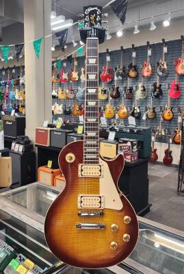 Gear Hunter | Gibson Les Paul Standard 50s With AAA Maple Top