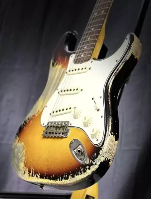 Fender Custom Shop '69 Stratocaster Heavy Relic 4
