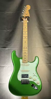 Fender - Player Plus Stratocaster HSS, Maple Fingerboard - Cosmic Jade