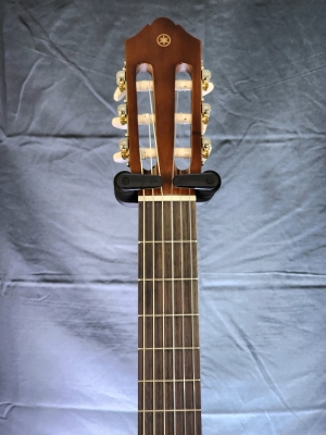 Yamaha - C40 Classical Guitar 3