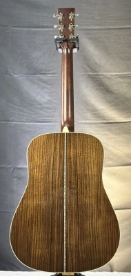 Martin Guitars - D-28 Dreadnought Acoustic Guitar 2