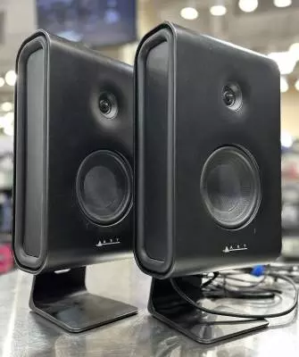 ART Pro Audio - RM5 Active 300w Reference Monitors (Pair) 2