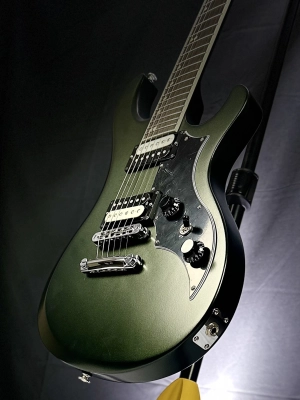 Gibson - Victory Electric Guitar with Hardshell Case - Dark Green Satin 3