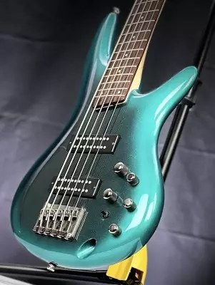 Ibanez - SR305E 5-String Electric Bass Cerulean Aura Burst 5