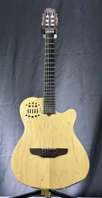 Godin Guitars - Multiac Nylon Spruce Top - Natural