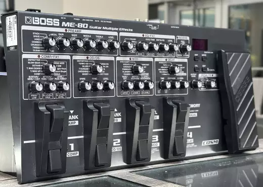 BOSS - ME-80 Multi Effects Floor Processor 2