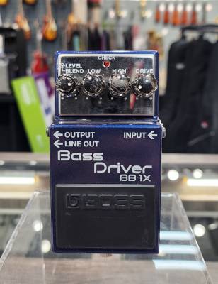 BOSS（ボス） Bass D BB-1X BOSS BB-1X Bass Driver Guitar Pedal (BB-1X) : Amazon.ca