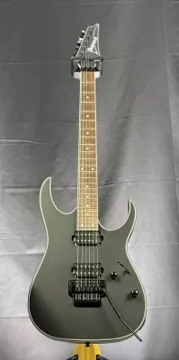 Ibanez - RG Standard 6-String Electric Guitar - Black Flat