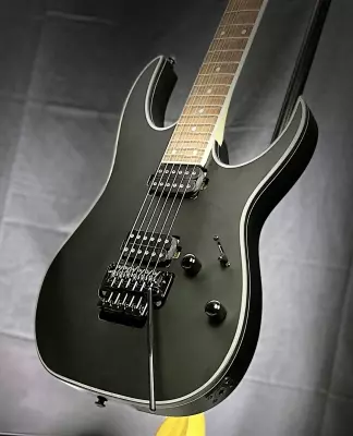 Ibanez - RG Standard 6-String Electric Guitar - Black Flat 2