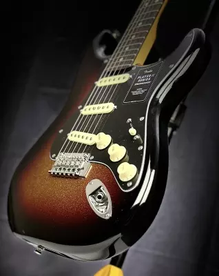 Fender - Limited Edition Player II Stratocaster, Rosewood Fingerboard - Sparkle 3-Color Sunburst 2