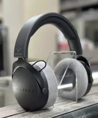 Beyerdynamic - DT 700 PRO X Series Studio Headphones