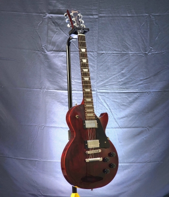 Gibson Les Paul Studio - Wine Red 4