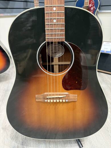 Gibson J-45 Standard Vintage Sunburst | Long & McQuade
