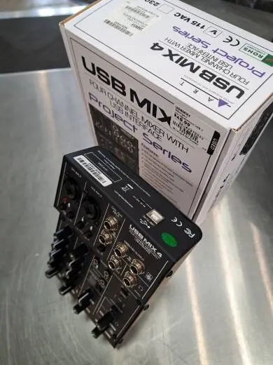 ART Pro Audio - USBMIX4 2