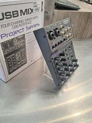 ART Pro Audio - USBMIX4 2