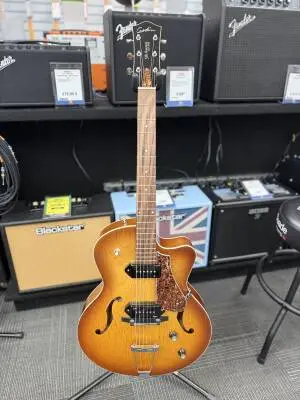 Godin Guitars - G50987