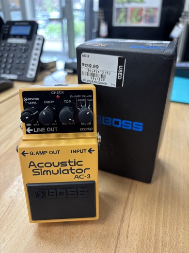 BOSS AC-3
KORG PB-01 セット BOSS - AC-3 | Acoustic Simulator