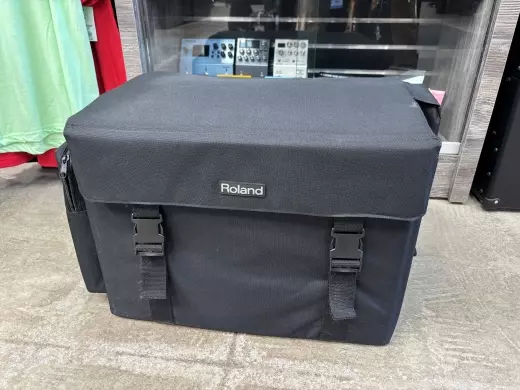 Roland - AC-90 2