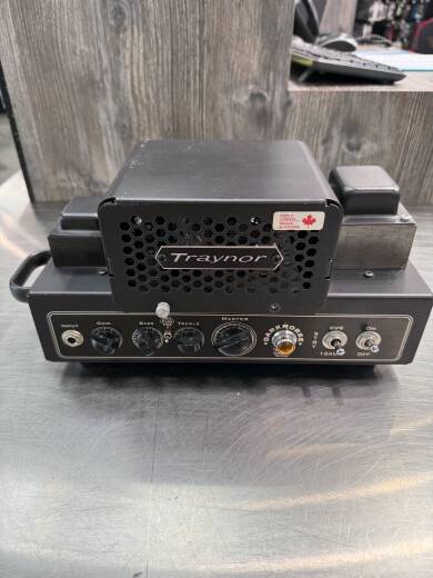 Traynor DarkHorse 15 Watt All-Tube Guitar Head