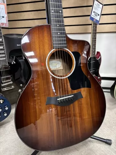 Store Special Product - Taylor Guitars - 224CE-K DLX V1