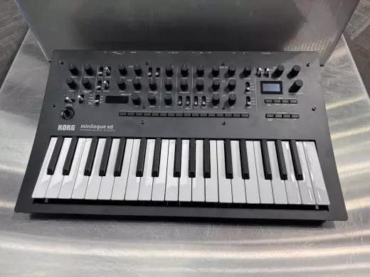 Korg - MINILOGUE XD 2
