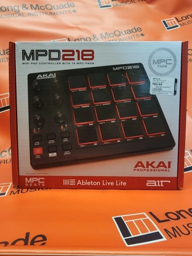 Akai - MPD218 3