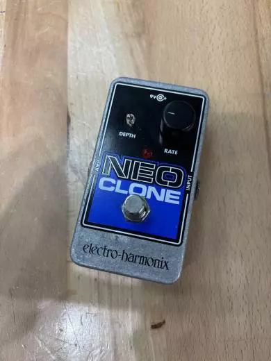 Electro-Harmonix - NEO CLONE
