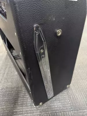 Fender - 021-7300-000 2