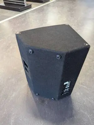 Yorkville Sound - YX15C 2