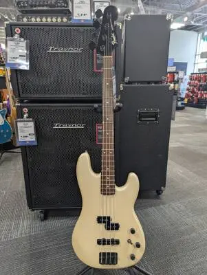 Fender - 014-6500-323