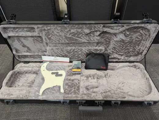 Fender - 019-3930-718 2