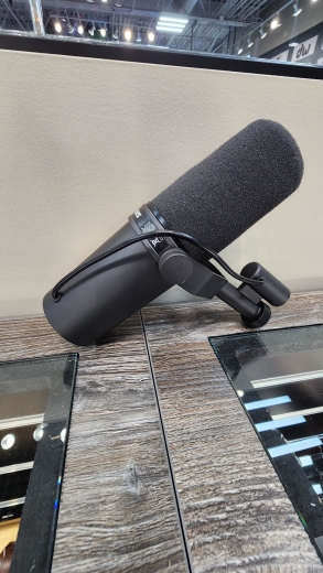 Store Special Product - Shure - SM7B