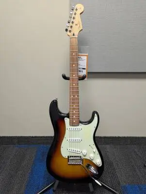 Fender - 014-4593-500